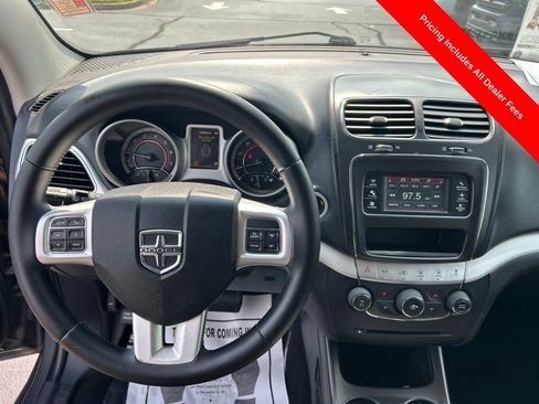 Used 2017 Dodge Journey SE w/ Flexible Seating Group FWD image 5