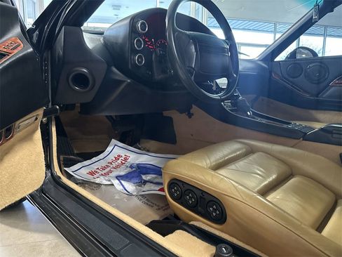 Used 1994 Porsche 928 GTS image 14