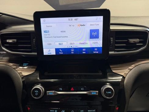 Used 2023 Ford Explorer Limited w/ Equipment Group 301A image 26