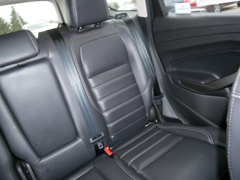 Used 2019 Ford Escape SEL AWD/4WD image 14