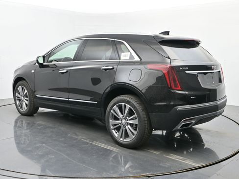 New 2026 Cadillac XT5 Premium Luxury image 3
