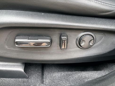 Used 2024 Honda CR-V EX-L image 34