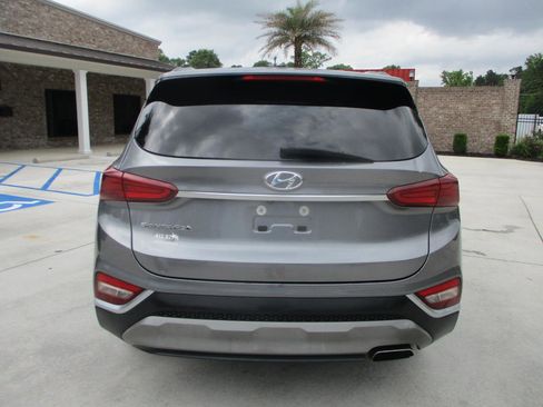 Used 2019 Hyundai Santa Fe SE FWD image 6