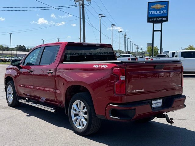 Used 2019 Chevrolet Silverado 1500 Custom w/ Custom Value Package AWD/4WD image 5