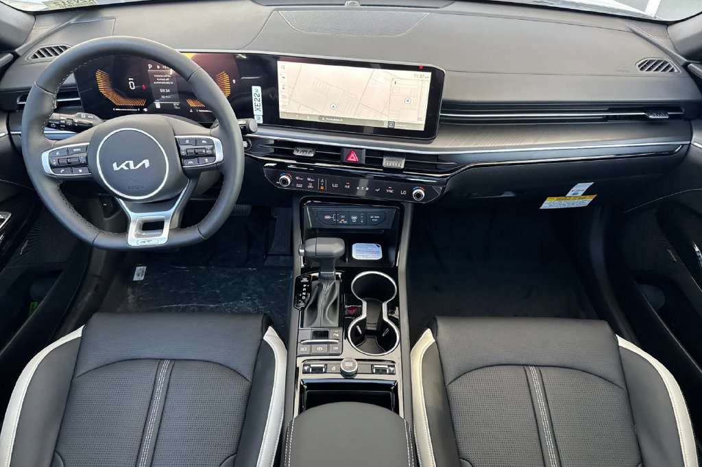 New 2027 Kia K5 GT-Line AWD/4WD image 5