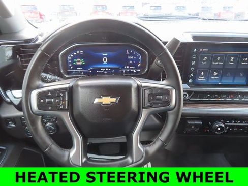 Used 2025 Chevrolet Silverado 1500 LT image 4