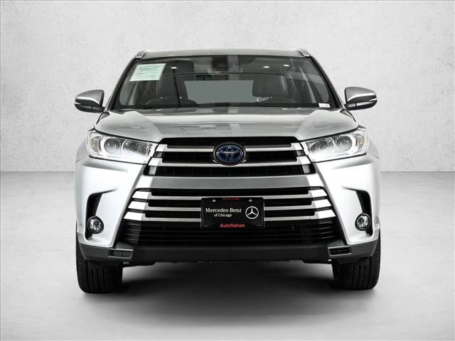 Used 2017 Toyota Highlander XLE w/ Protection Package #3 AWD/4WD image 2