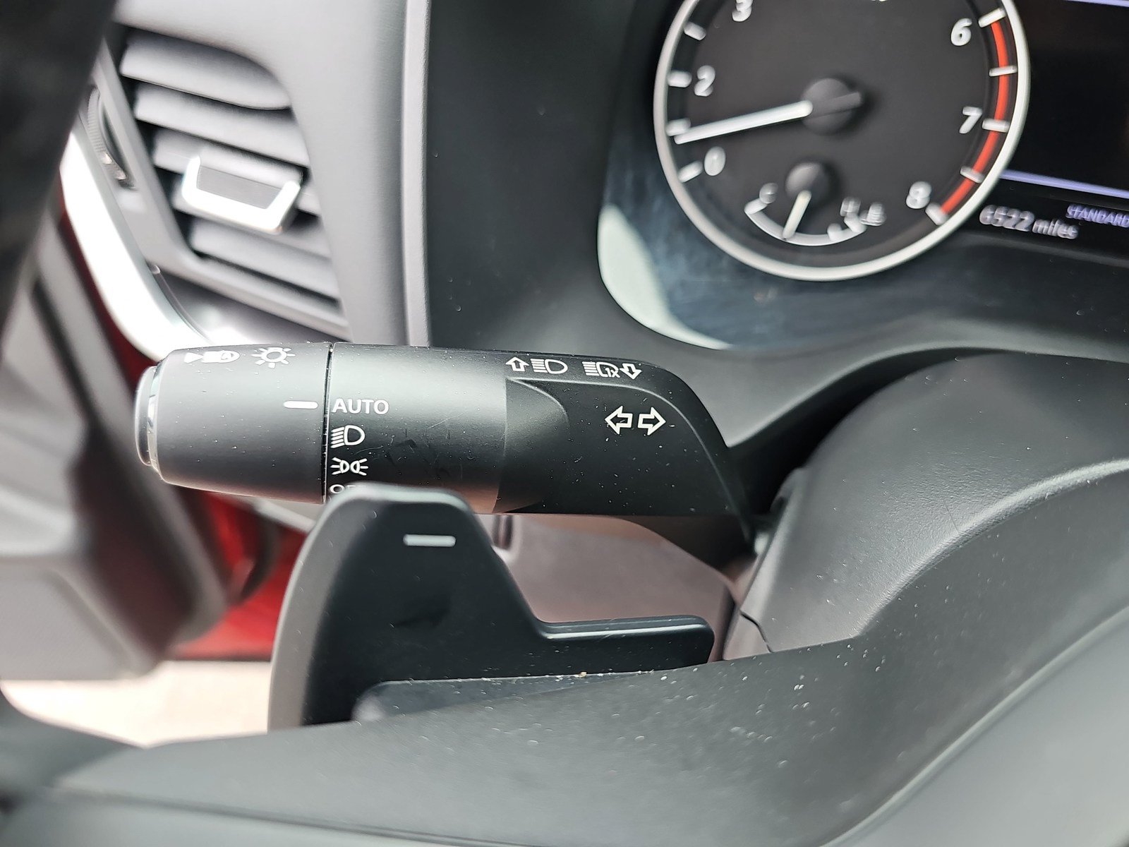Used 2026 Nissan Rogue SV FWD image 33