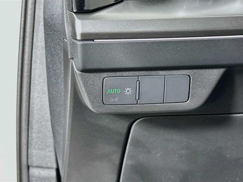 Certified 2023 Audi Q4 e-tron Premium Plus AWD/4WD image 10
