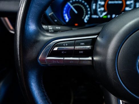 Used 2022 MAZDA MX-30 Electric w/ Premium Package image 40
