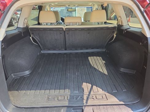 Used 2014 Subaru Outback 2.5i Limited w/ Moonroof Package AWD/4WD image 20