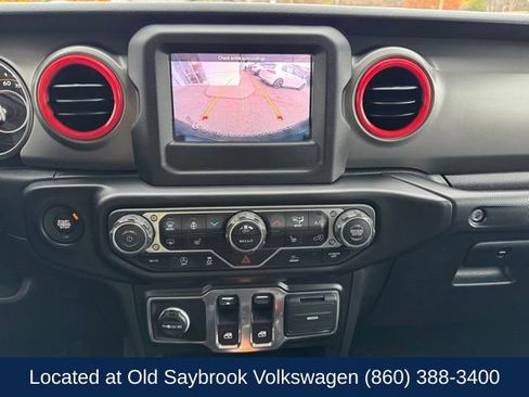 Used 2022 Jeep Wrangler Willys image 17