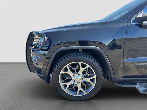 Used 2021 Jeep Grand Cherokee Limited image 22