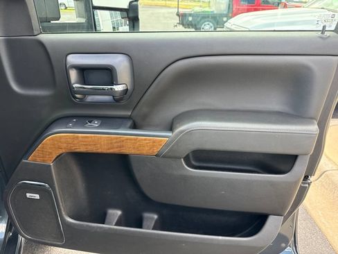 Used 2019 Chevrolet Silverado 3500 LTZ w/ Duramax Plus Package AWD/4WD image 27