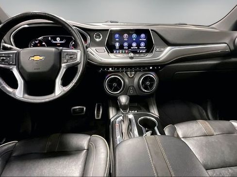 Used 2019 Chevrolet Blazer Premier w/ Sun and Wheels Package AWD/4WD image 9