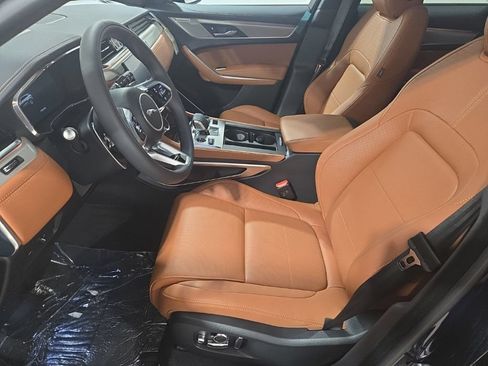 New 2026 Jaguar F-PACE R-Dynamic S AWD/4WD image 25