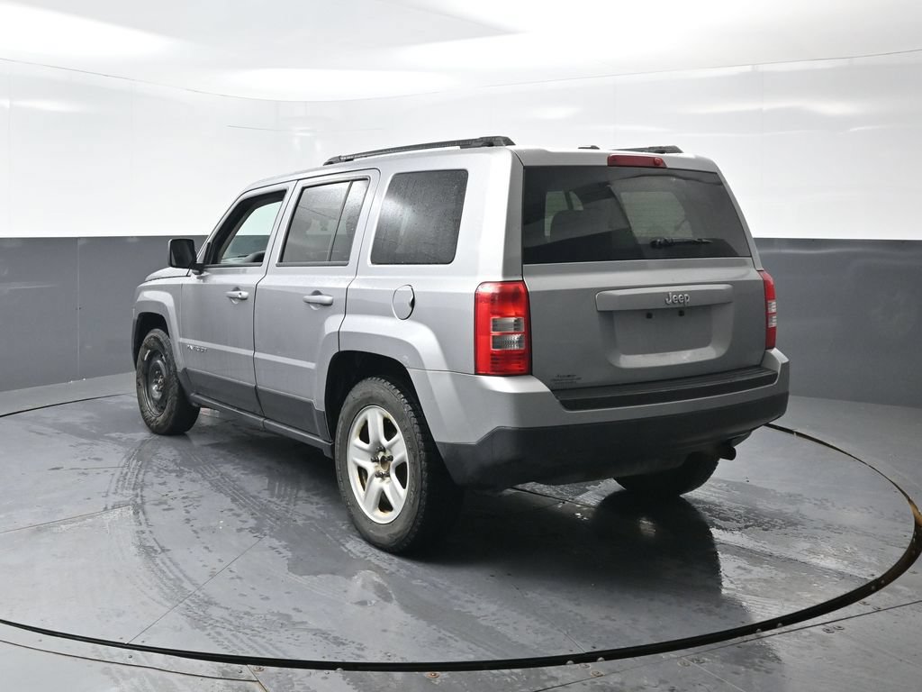 Used 2017 Jeep Patriot Sport w/ Power Value Group FWD image 11