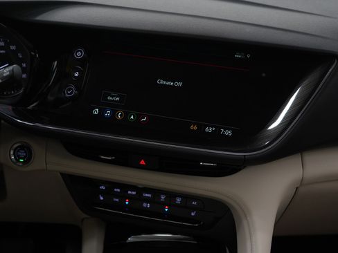 Used 2022 Buick Envision Essence w/ Technology Package I image 15