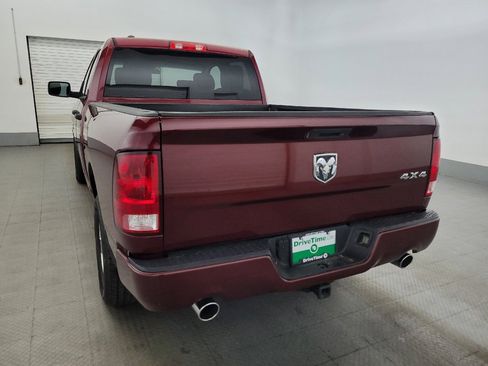 Used 2017 RAM 1500 Express AWD/4WD image 6