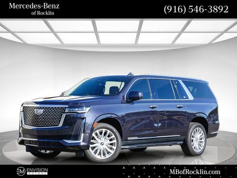 Used 2022 Cadillac Escalade ESV Luxury image 1
