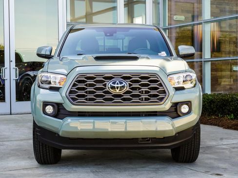 Used 2023 Toyota Tacoma TRD Sport RWD image 7