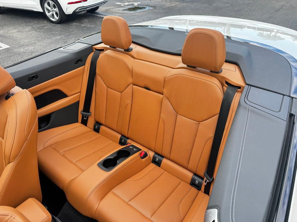 Used 2022 BMW M440i Convertible w/ Premium Package RWD image 11