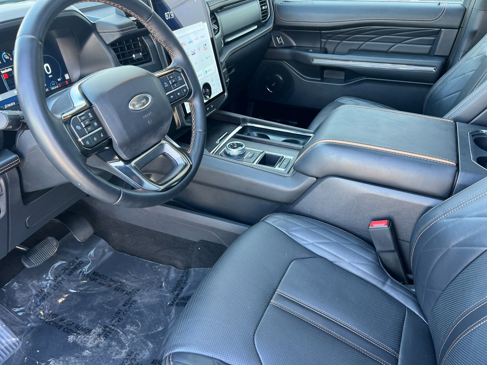 Used 2024 Ford Expedition Platinum RWD image 9
