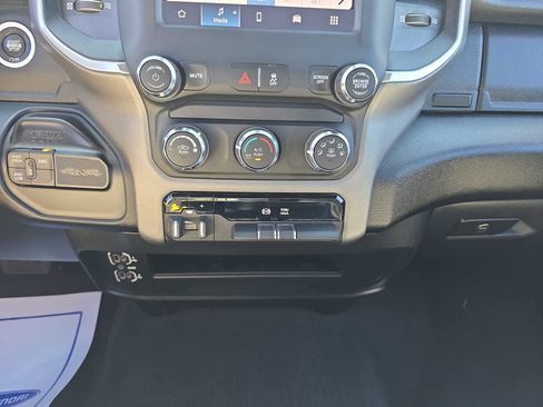 Used 2024 RAM 2500 Big Horn image 17