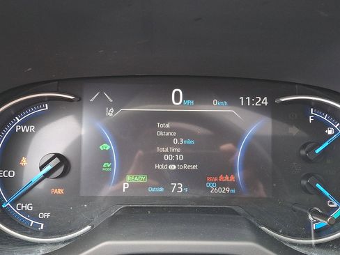 Used 2023 Toyota RAV4 SE w/ Weather & Moonroof Package image 20