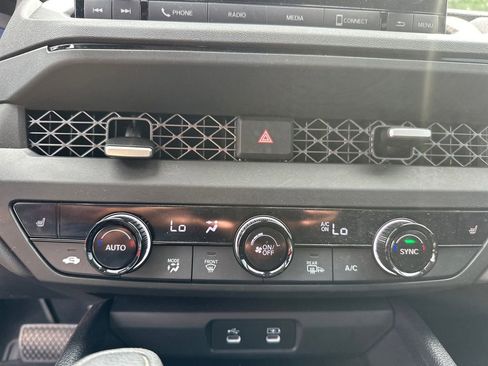 Used 2023 Honda Accord EX image 16