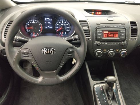Used 2017 Kia Forte LX FWD image 22