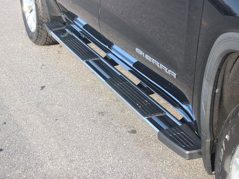 Used 2020 GMC Sierra 1500 SLT w/ SLT Premium Package image 10