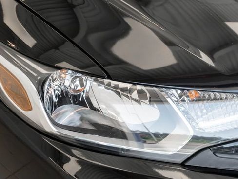 Used 2017 Honda Fit LX image 24