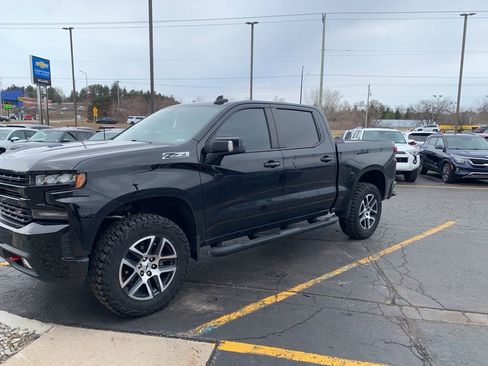 Used 2019 Chevrolet Silverado 1500 LT Trail Boss AWD/4WD image 1