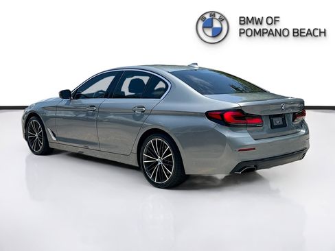Used 2023 BMW 540i w/ Convenience Package image 5