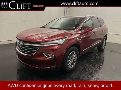 Used 2024 Buick Enclave Essence w/ Technology Package AWD/4WD image 1