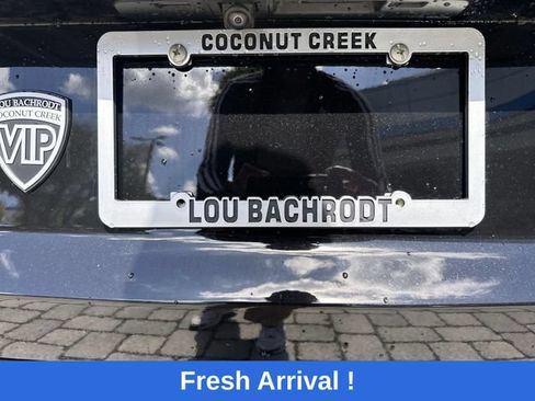 Used 2024 Chevrolet Trax LT FWD image 13