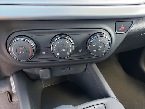 New 2026 Chevrolet Trax RS image 22