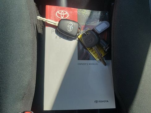 Used 2016 Toyota Prius C Persona Series image 30