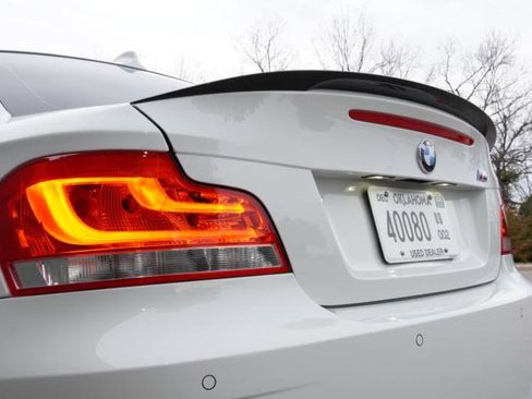 Used 2011 BMW 1 Series M image 17