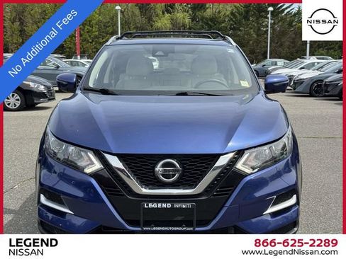 Used 2022 Nissan Rogue Sport SL AWD/4WD image 2