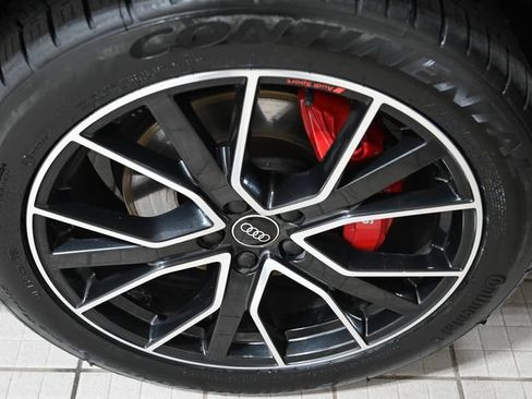 Used 2023 Audi SQ5 Premium Plus w/ Premium Plus Package AWD/4WD image 17