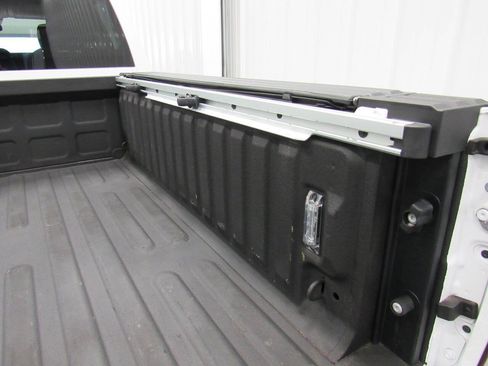 Used 2022 RAM 1500 Tradesman w/ Electronics Group AWD/4WD image 17