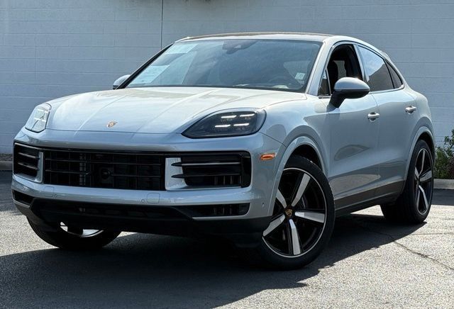 Used 2025 Porsche Cayenne Coupe AWD/4WD image 1