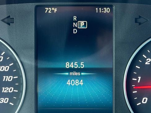 Used 2023 Mercedes-Benz Sprinter 1500 image 10