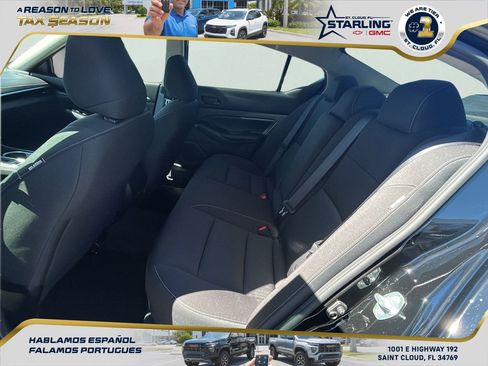 Used 2023 Nissan Altima 2.5 SV w/ SV Premium Package image 19