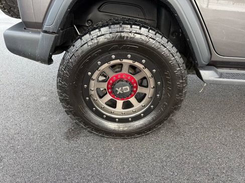 Used 2020 Jeep Wrangler Unlimited Sport image 9