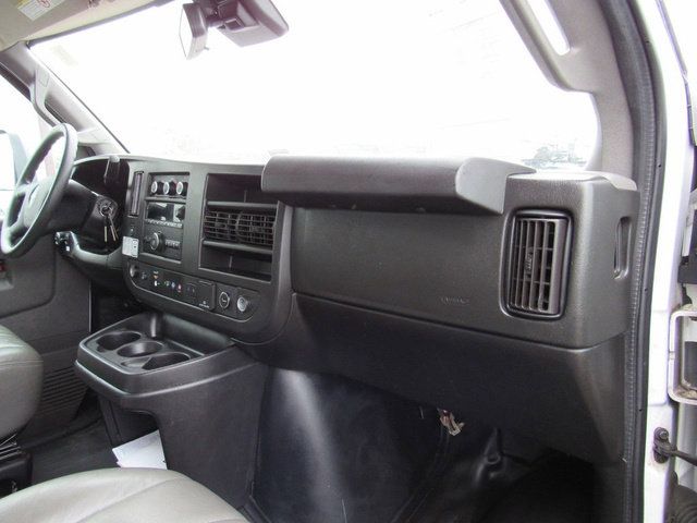 Used 2021 GMC Savana 3500 Extended w/ Power Convenience Package RWD image 15