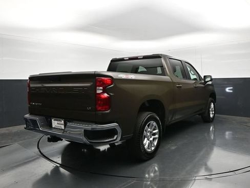 Used 2023 Chevrolet Silverado 1500 LT AWD/4WD image 8