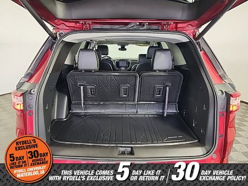 Certified 2021 Chevrolet Traverse Premier w/ LPO, Floor Liner Package image 12